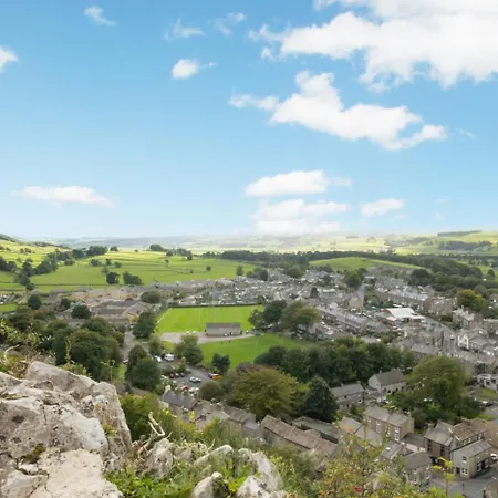 2 Bed In Oc-ds1038 Settle